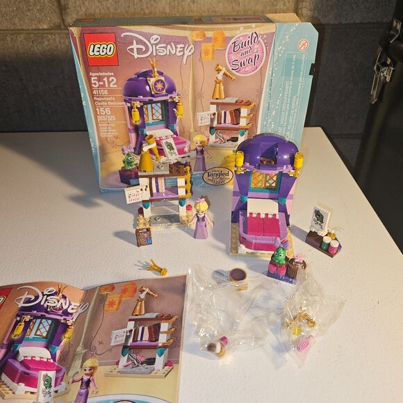 Lego Set - Rapunzel Castle Bedroom    41156 - Picture 1 of 9